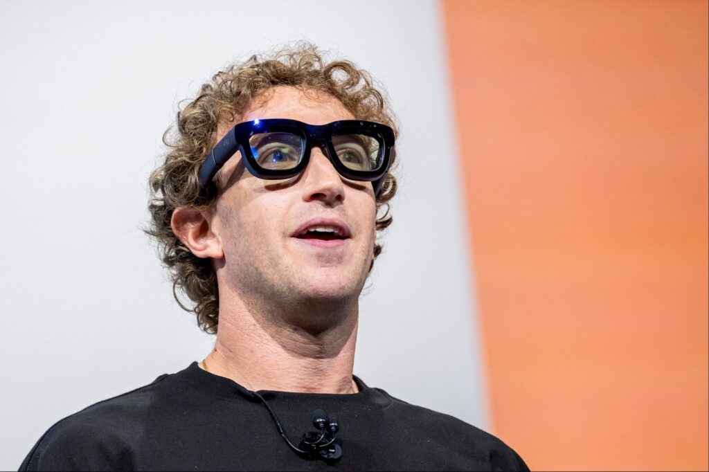 How Much Do Meta Employees Make? Base Salaries Revealed