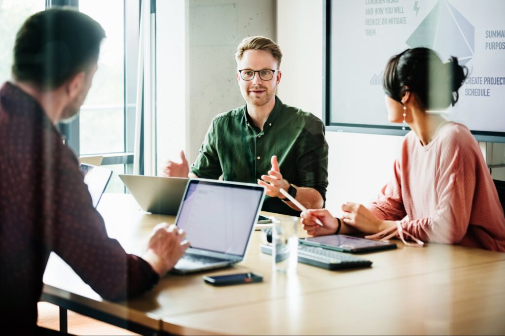 How to Use Your Own Body Language Before It Sabotages You