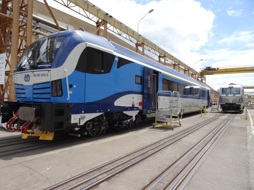 Siemens expands Munich-Allach to increase locomotive production