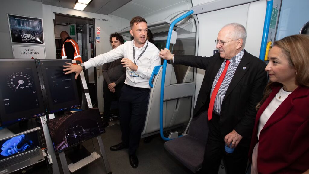 UK launches first commuter railway with digital signalling