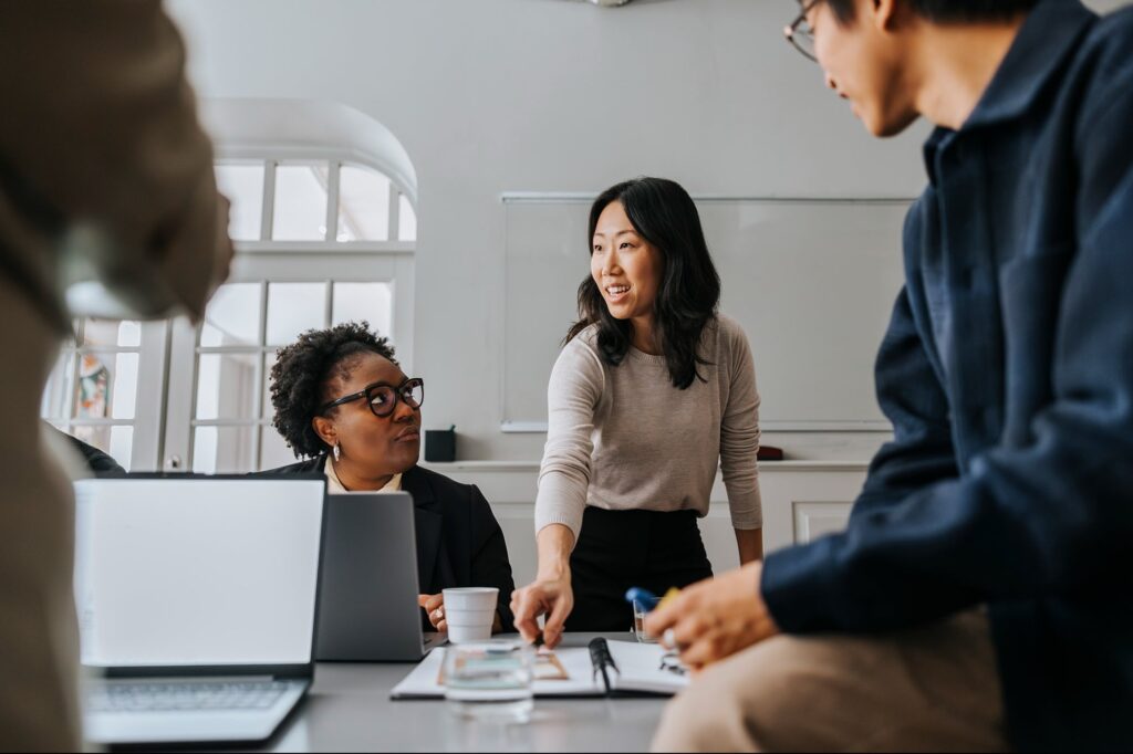 Why Great Leaders Don't Lose Themselves in Team Drama