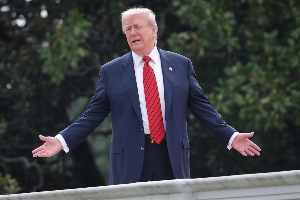 Apple, President Trump Announcing Manufacturing Investment
