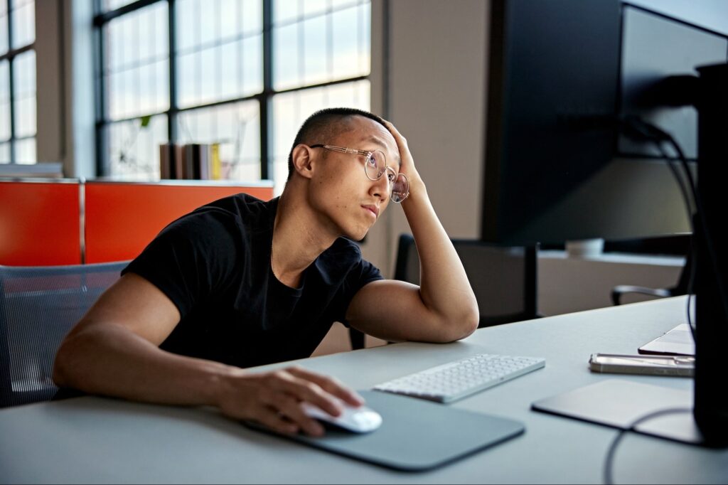 'Quiet Cracking' Is a New Workplace Phenomenon