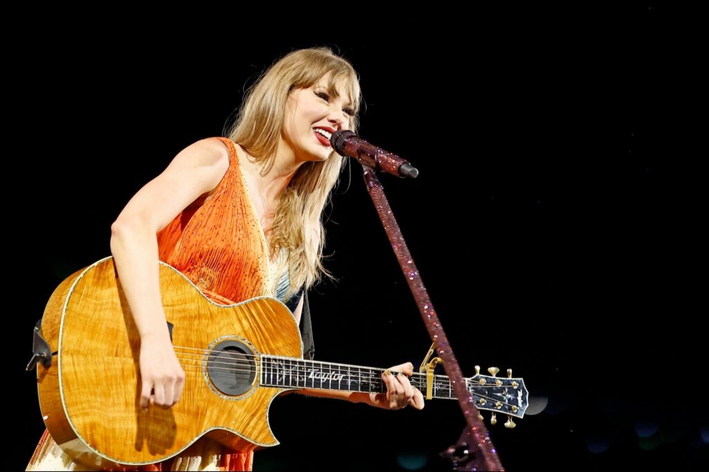 Taylor Swift Reveals New Album 'The Life of a Showgirl'
